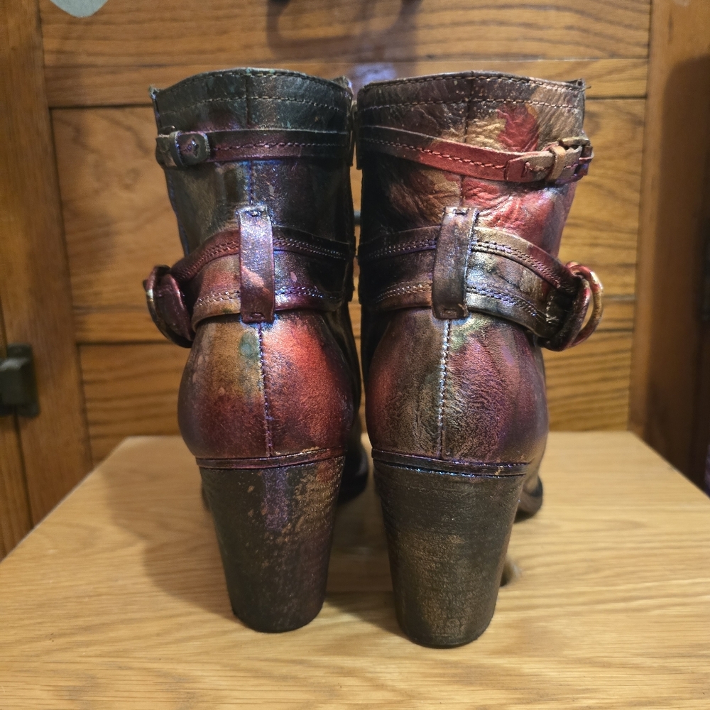 HANDCRAFTED Upcycled Leather Boots HANDPAINTED Size 9M Ankle Bootie Wearable Art - Picture 15 of 17